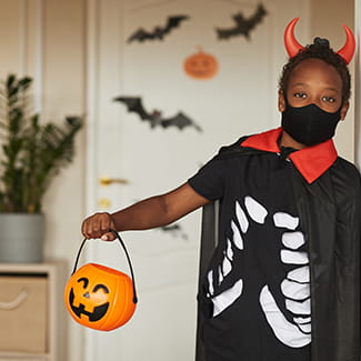 How to Trick-or-Treat Safely During the COVID-19 Pandemic