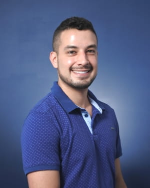 Erik Flores