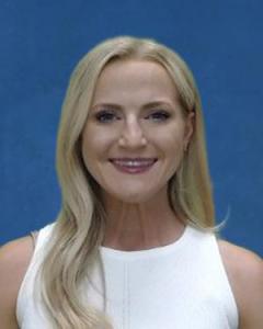 Elise McIntire, CRNA